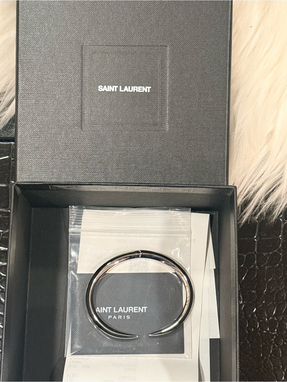 Brand New Saint Laurent YSL Claw Bracelet In Brass Metal Size M